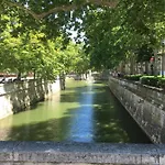 Bed & Breakfast La Chambre Haute, Spa Et Jardin Exterieur A Nimes