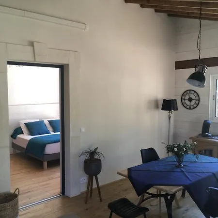 Panzió La Haute Et Son Jardin Dans Les Hauteurs De 4*