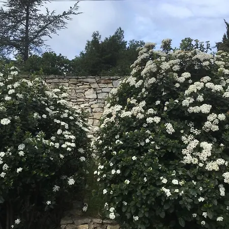 La Haute, Et Jardin Exterieur A فندق مبيت وإفطار 4*
