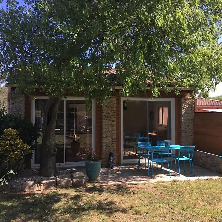 Panzió La Haute Et Son Jardin Dans Les Hauteurs De 4*