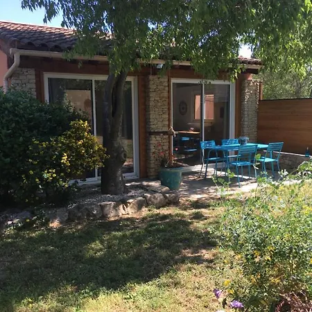 La Haute, Et Jardin Exterieur A 4* Nîmes