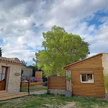 La Haute, Sa Kitchenette, Son Et Son Jardin à