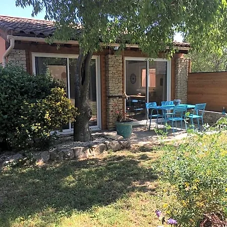 La Haute, Et Jardin Exterieur A Oda ve Kahvaltı 4*
