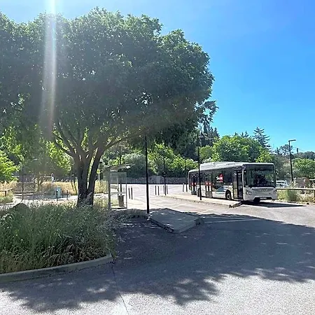 La Haute, Sa Kitchenette, Son Et Son Jardin à Nîmes