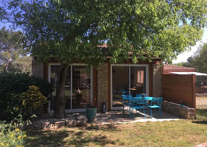 Bed & Breakfast La Haute, Son Et Son Jardin A 4*