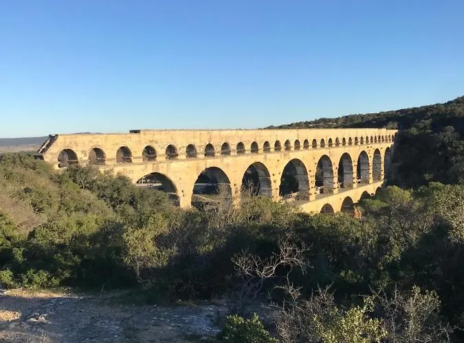 Bed & Breakfast La Haute, Son Et Son Jardin A