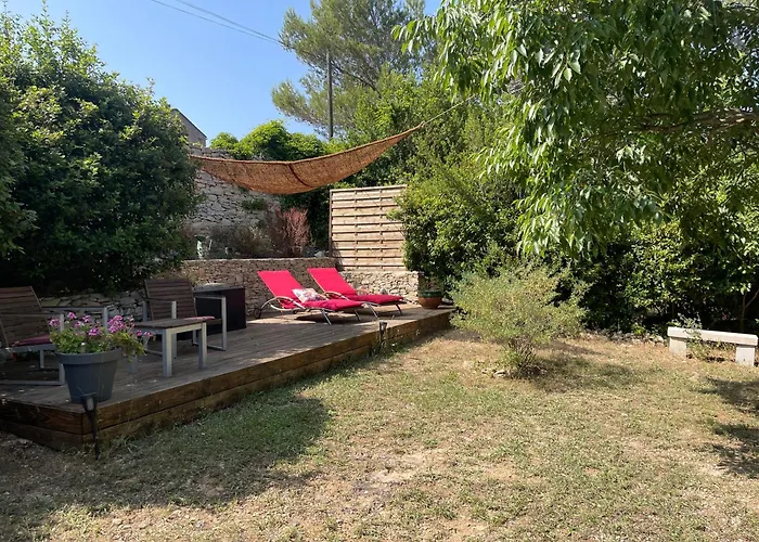 Bed & Breakfast La Haute, Son Et Son Jardin A 4*