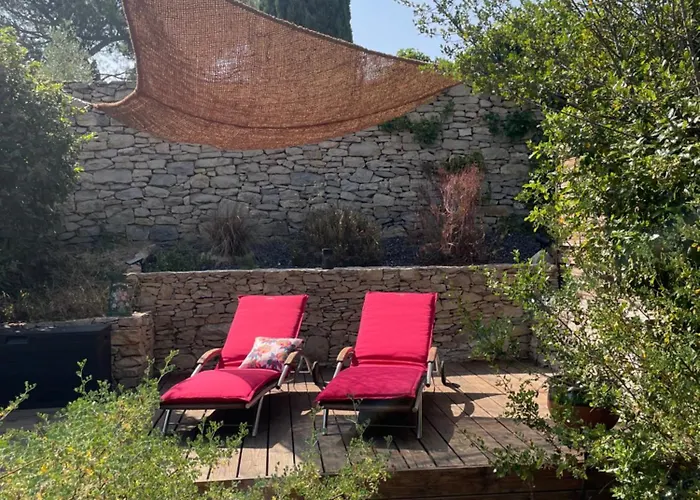 La Haute, Son Et Son Jardin A 4*